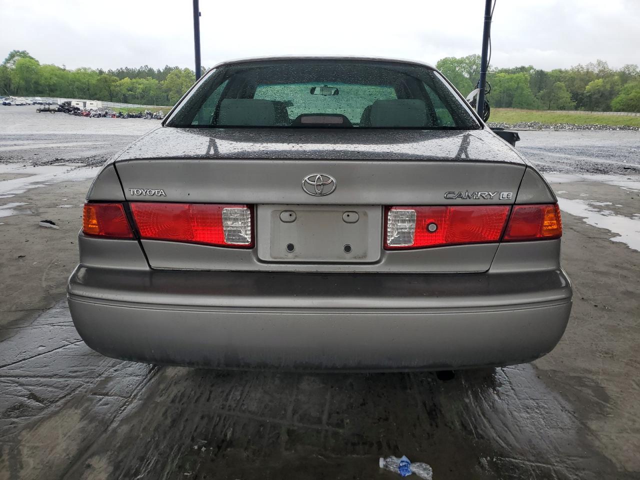 Photo 5 VIN: 4T1BG22K0YU703371 - TOYOTA CAMRY 