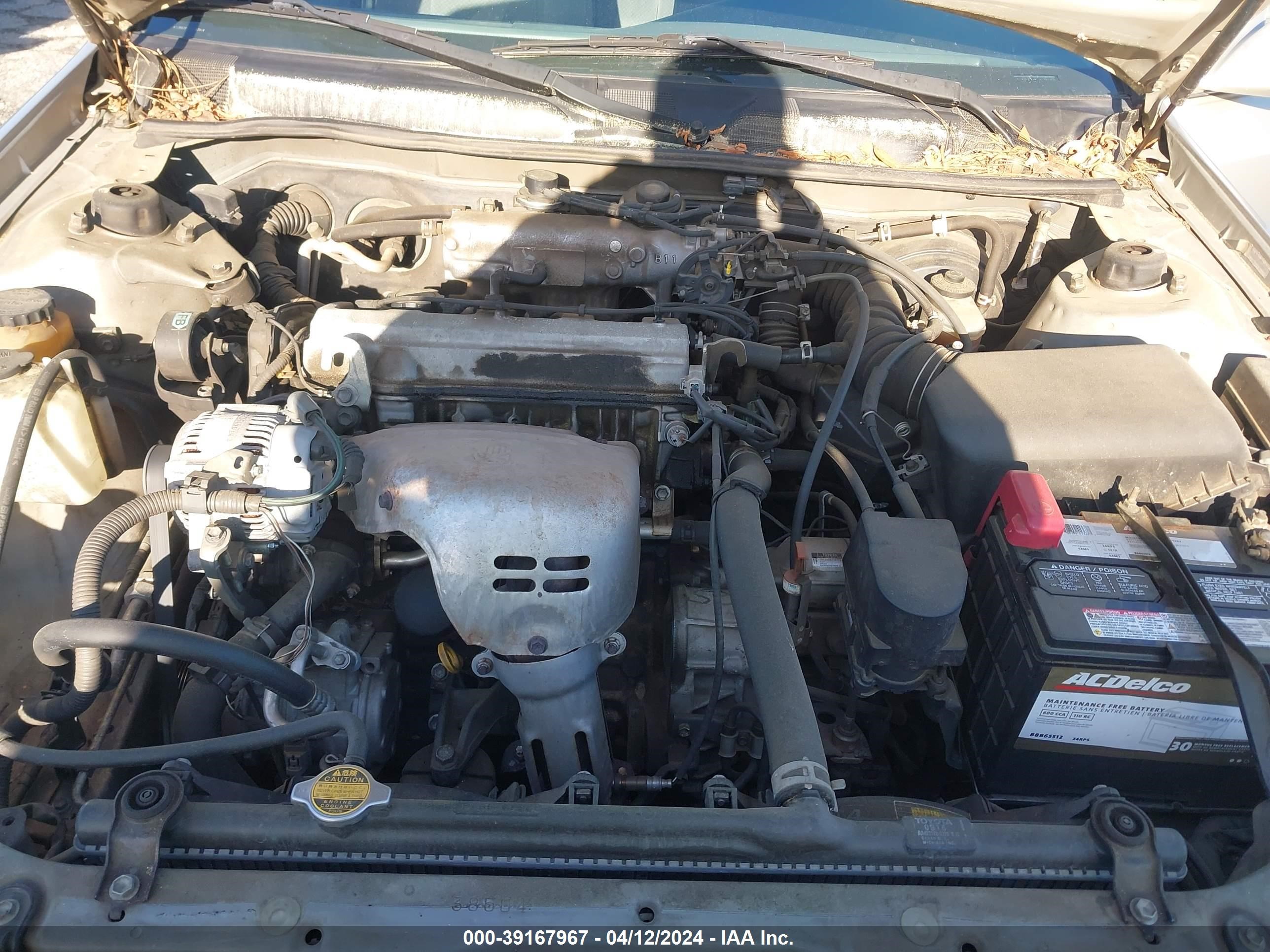 Photo 9 VIN: 4T1BG22K0YU710949 - TOYOTA CAMRY 