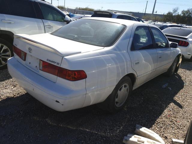 Photo 2 VIN: 4T1BG22K0YU738928 - TOYOTA CAMRY 