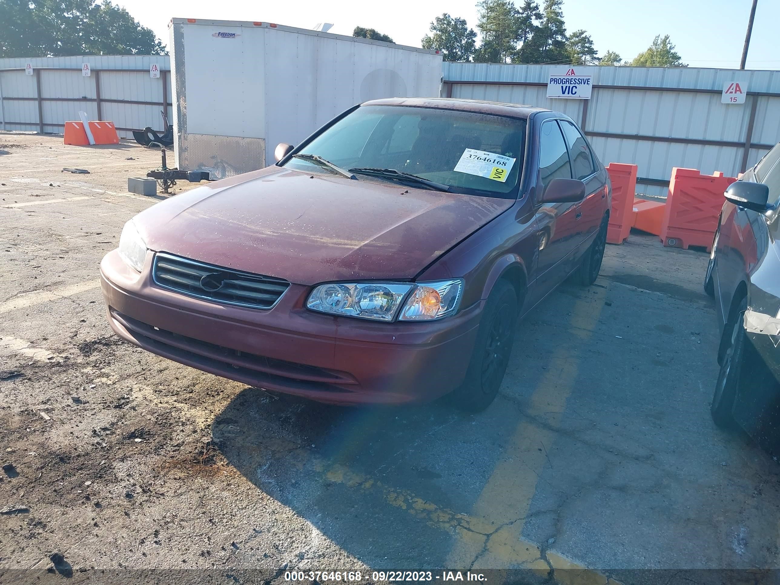 Photo 1 VIN: 4T1BG22K11U074094 - TOYOTA CAMRY 