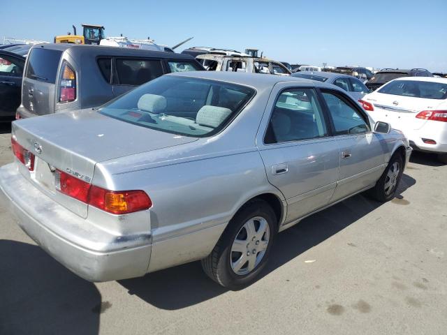 Photo 2 VIN: 4T1BG22K11U787366 - TOYOTA CAMRY 