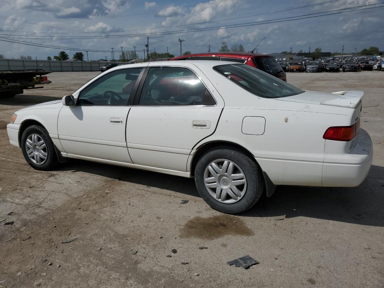 Photo 1 VIN: 4T1BG22K11U839563 - TOYOTA CAMRY 