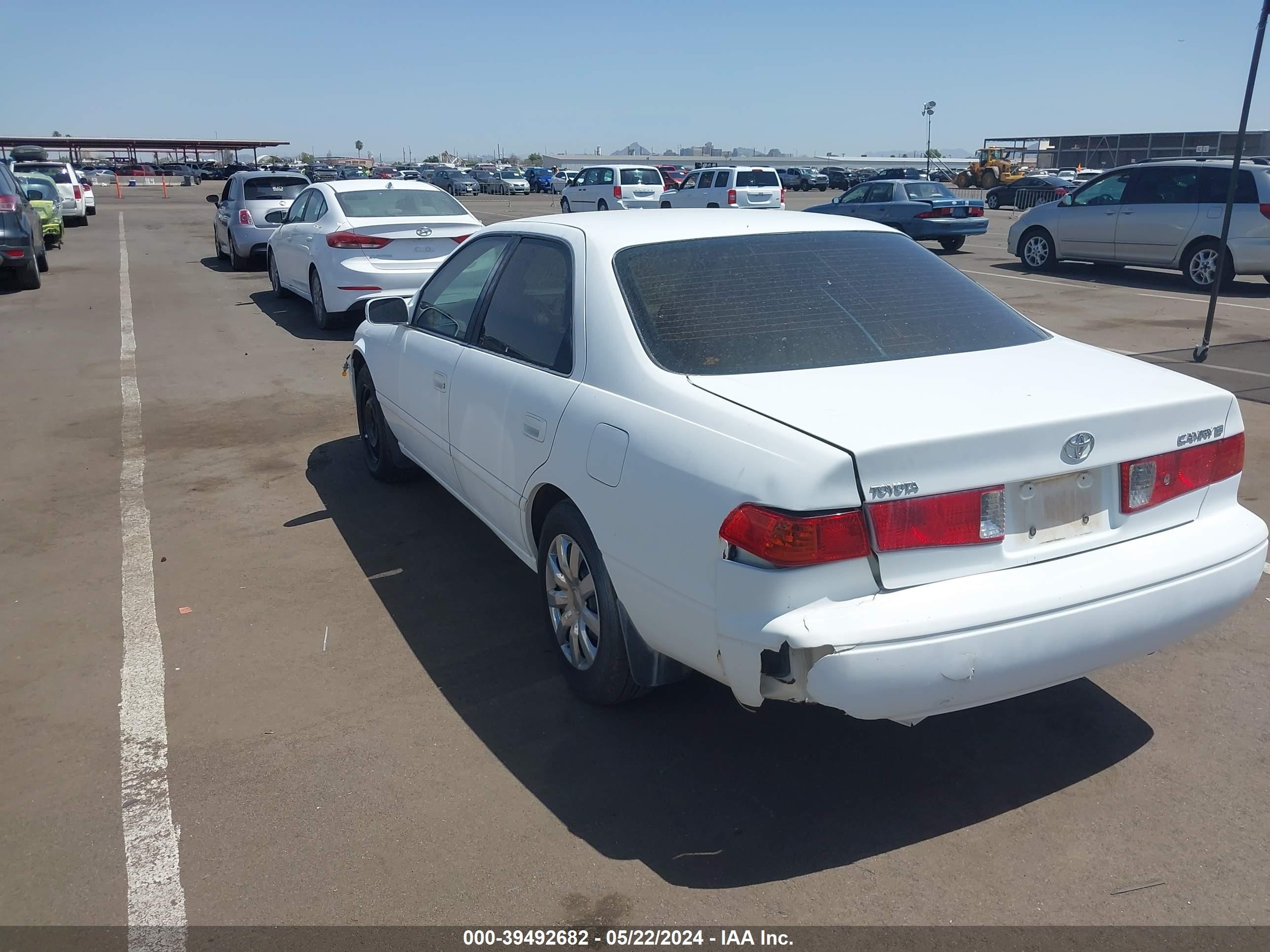 Photo 2 VIN: 4T1BG22K11U854208 - TOYOTA CAMRY 