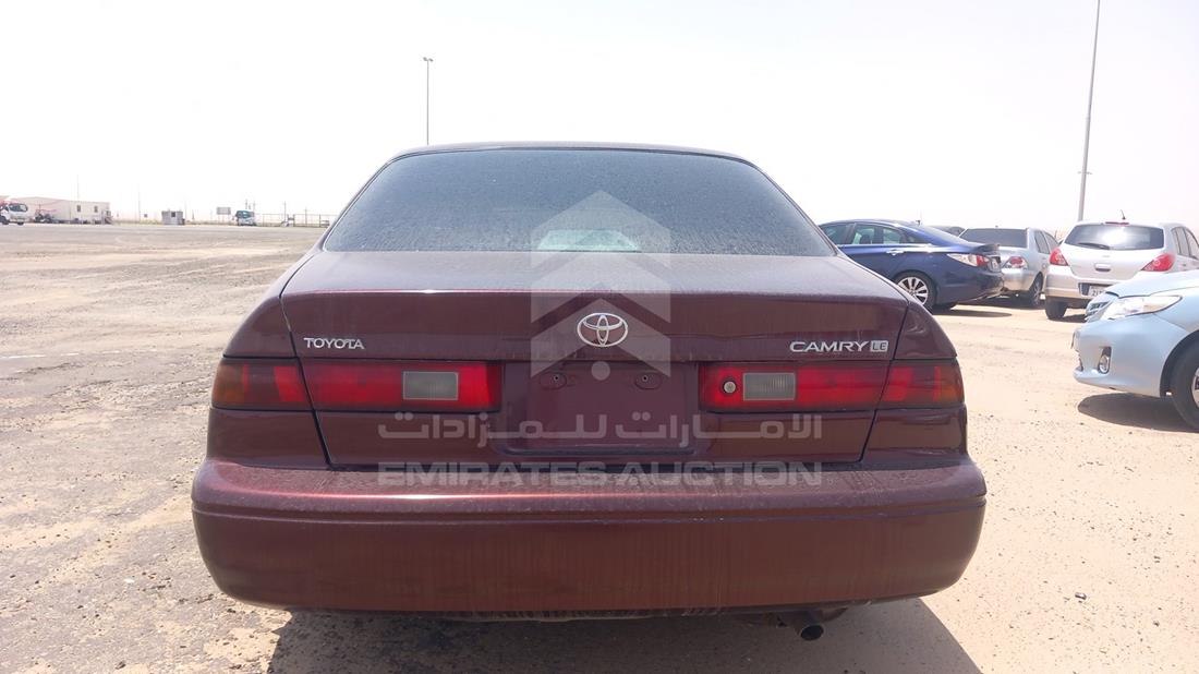 Photo 6 VIN: 4T1BG22K1XU482880 - TOYOTA CAMRY 