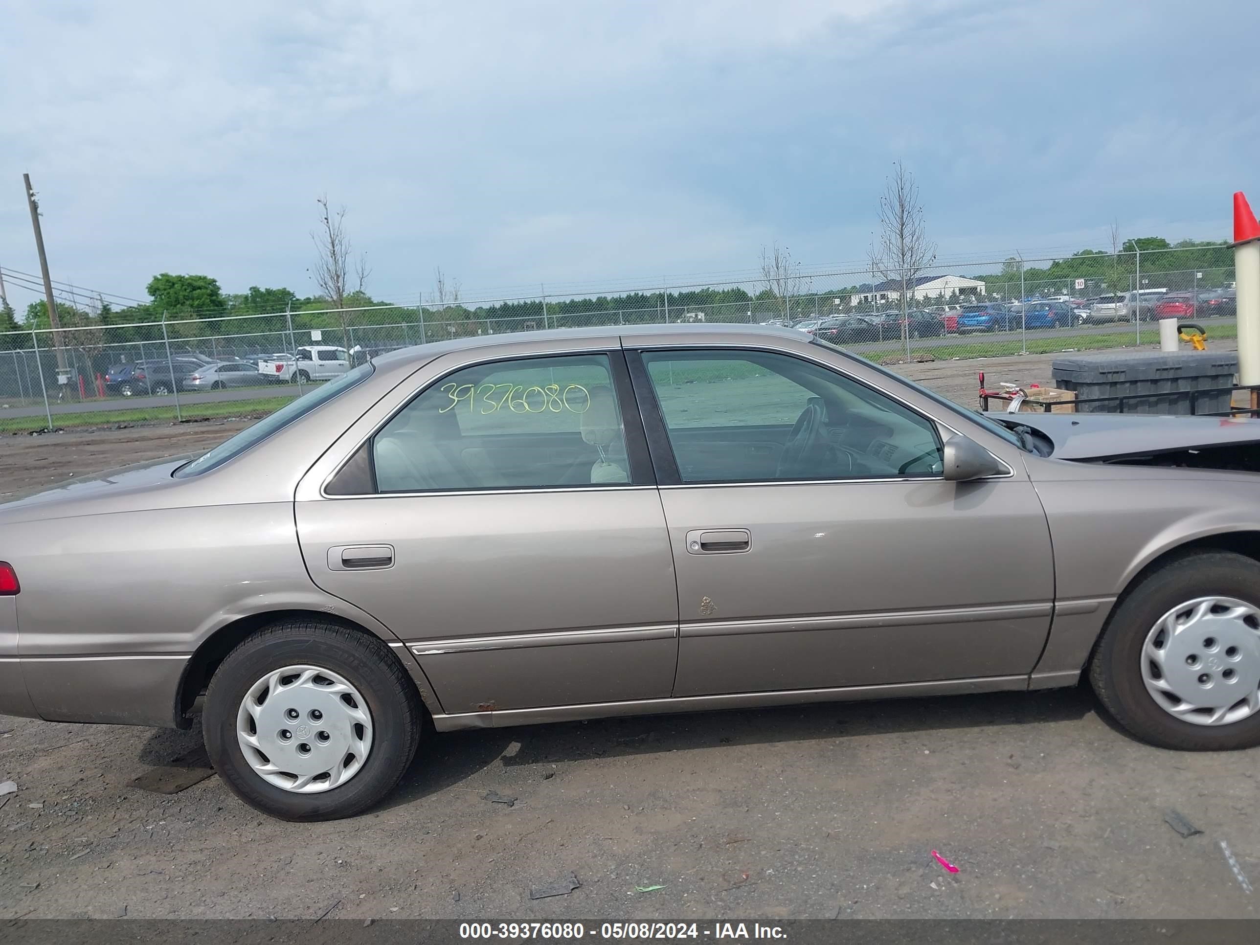 Photo 12 VIN: 4T1BG22K1XU534265 - TOYOTA CAMRY 