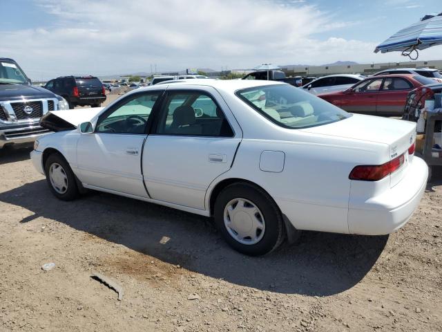 Photo 1 VIN: 4T1BG22K1XU605741 - TOYOTA CAMRY CE 