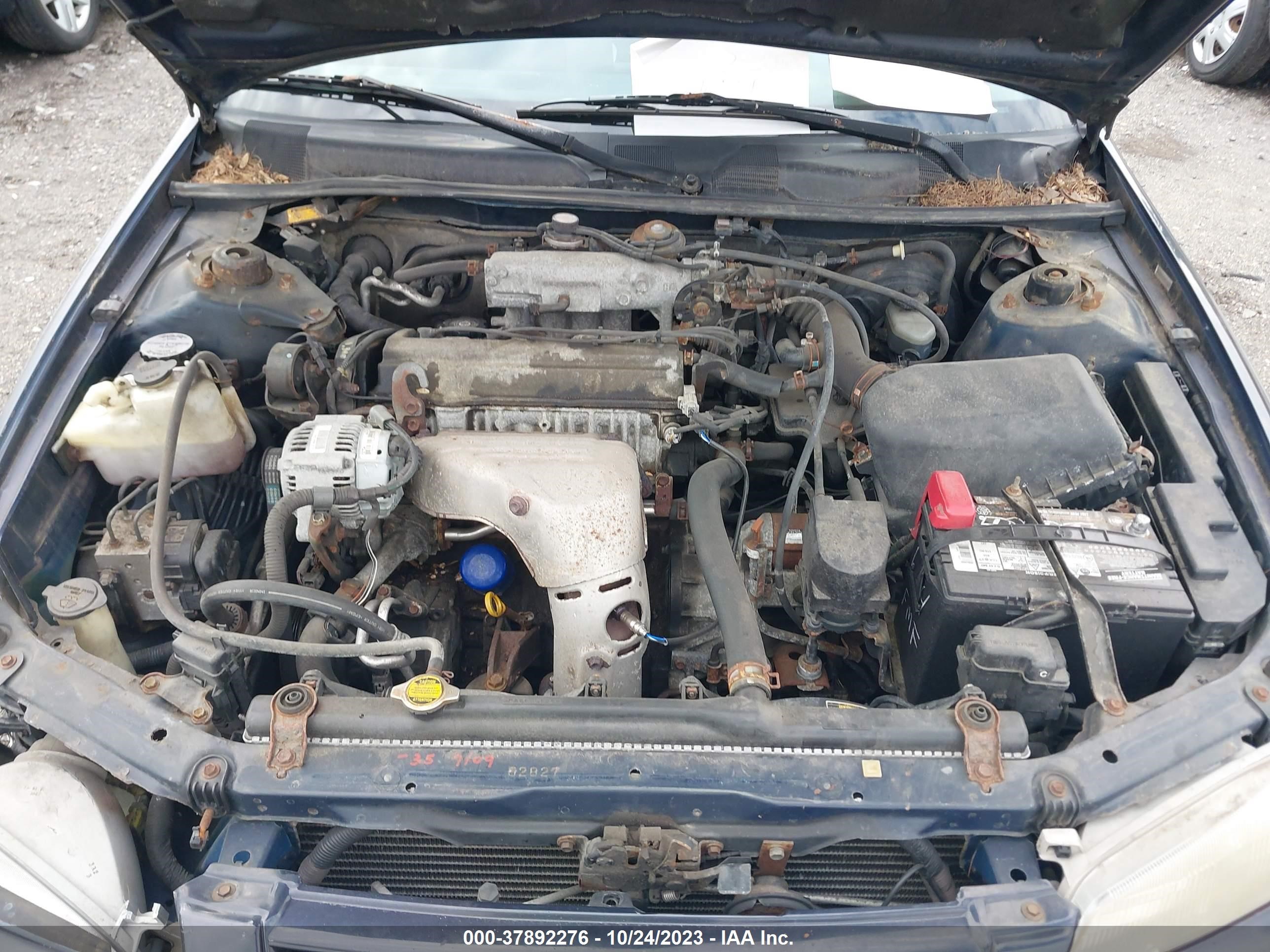 Photo 9 VIN: 4T1BG22K1XU864911 - TOYOTA CAMRY 