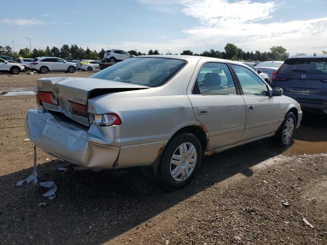 Photo 2 VIN: 4T1BG22K1YU655833 - TOYOTA CAMRY 