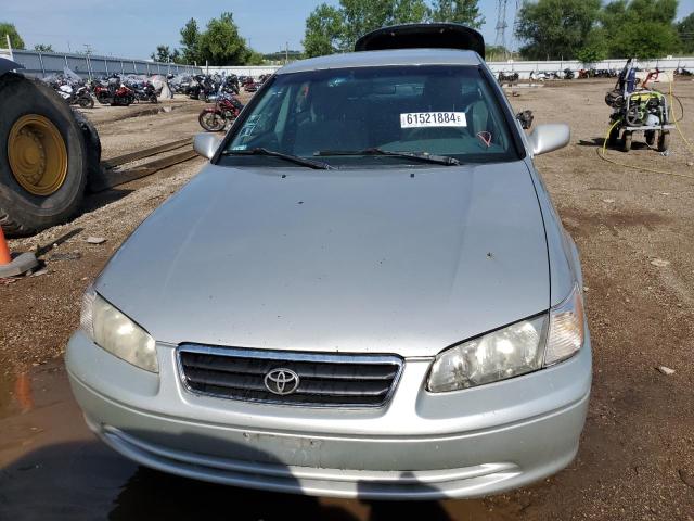 Photo 4 VIN: 4T1BG22K1YU655833 - TOYOTA CAMRY 