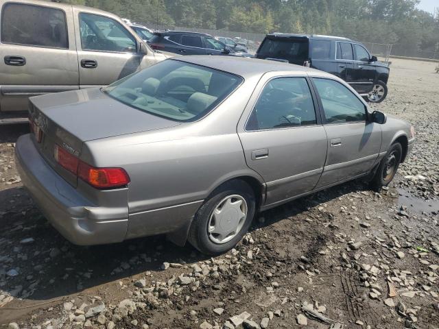 Photo 2 VIN: 4T1BG22K1YU711284 - TOYOTA CAMRY CE 