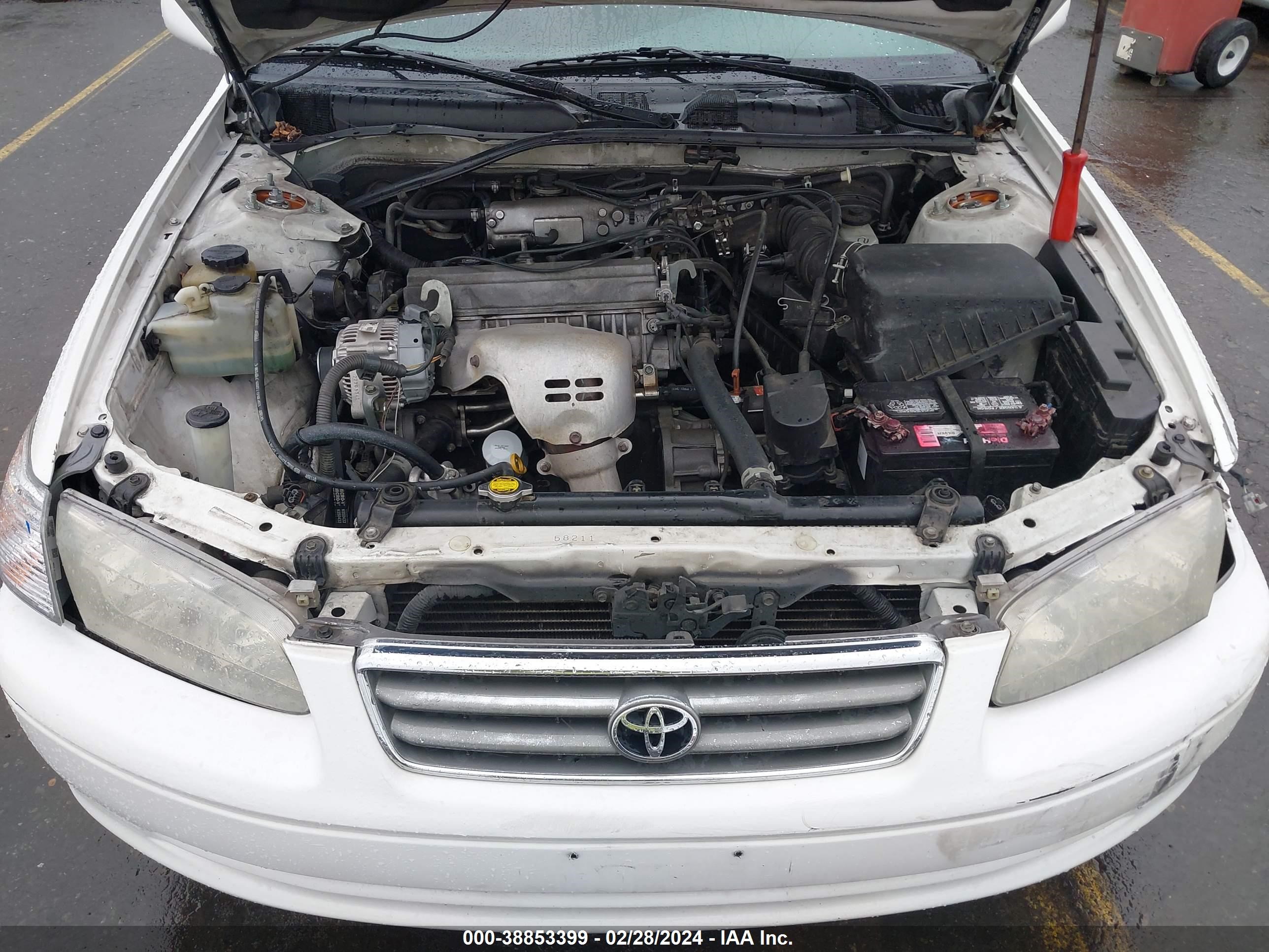 Photo 9 VIN: 4T1BG22K1YU927295 - TOYOTA CAMRY 