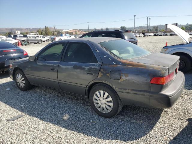 Photo 1 VIN: 4T1BG22K21U767689 - TOYOTA CAMRY CE 