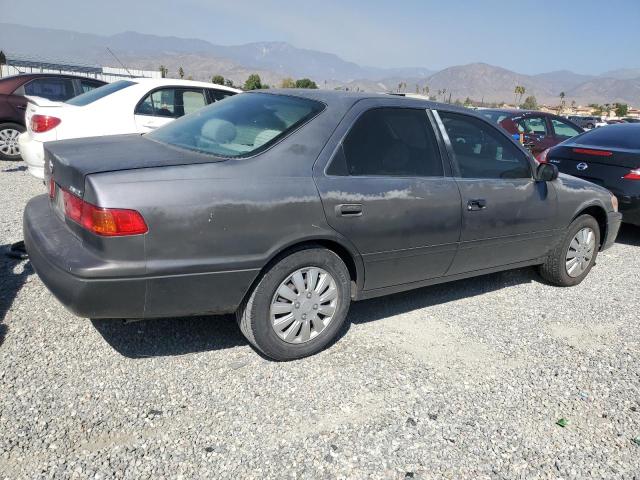 Photo 2 VIN: 4T1BG22K21U767689 - TOYOTA CAMRY CE 