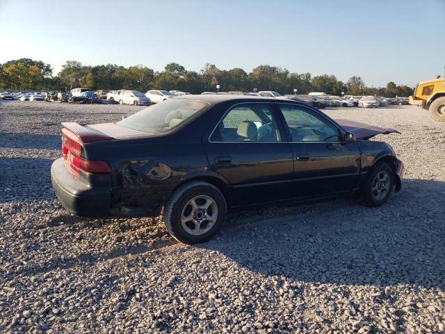 Photo 2 VIN: 4T1BG22K2VU811812 - TOYOTA CAMRY CE 