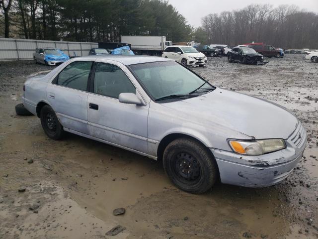 Photo 3 VIN: 4T1BG22K2WU302465 - TOYOTA CAMRY 