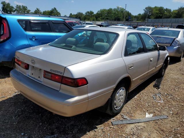 Photo 2 VIN: 4T1BG22K2WU379739 - TOYOTA CAMRY CE 