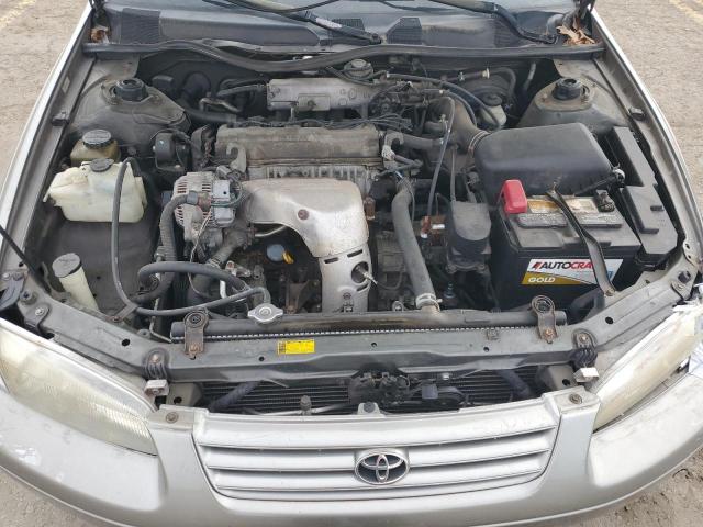 Photo 10 VIN: 4T1BG22K2XU439004 - TOYOTA CAMRY 