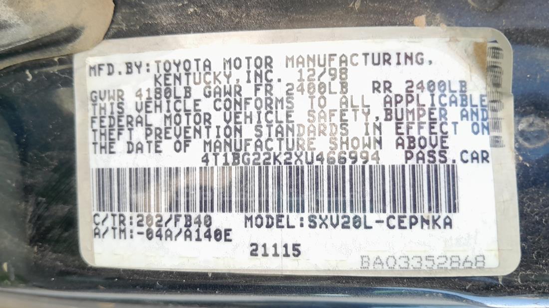 Photo 1 VIN: 4T1BG22K2XU466994 - TOYOTA CAMRY 