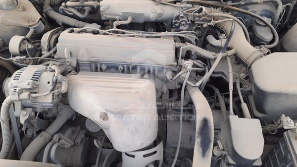 Photo 31 VIN: 4T1BG22K2XU532802 - TOYOTA CAMRY 