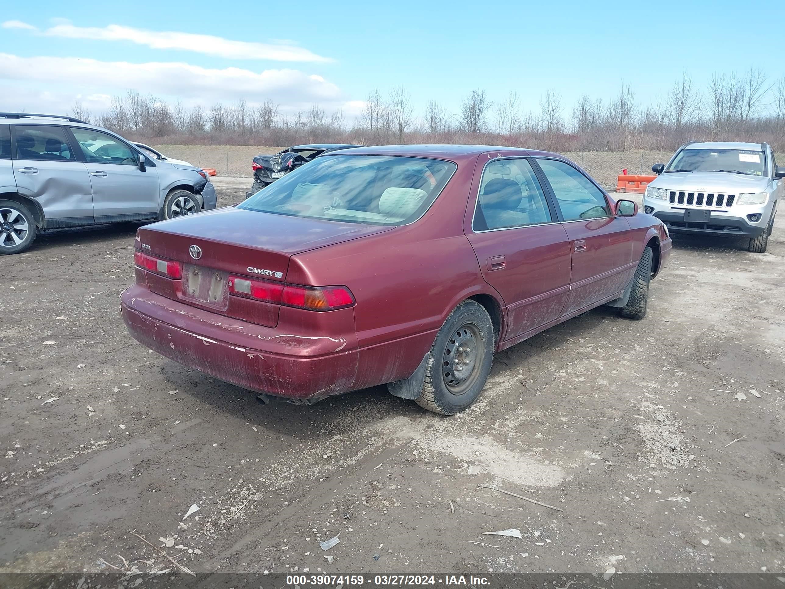 Photo 3 VIN: 4T1BG22K2XU554721 - TOYOTA CAMRY 