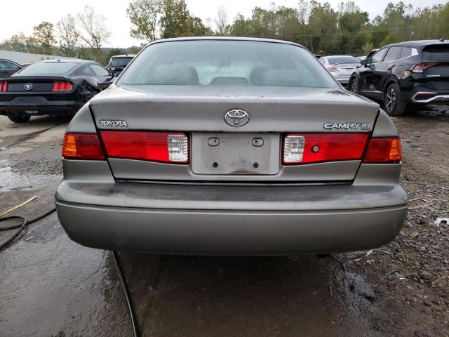 Photo 5 VIN: 4T1BG22K2YU629810 - TOYOTA CAMRY 