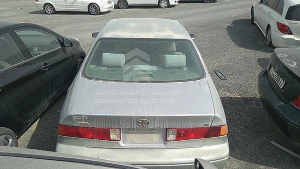 Photo 7 VIN: 4T1BG22K2YU673449 - TOYOTA CAMRY 