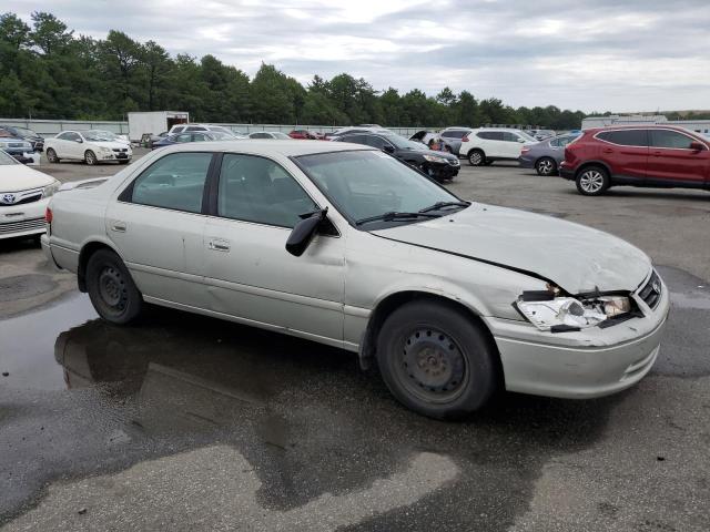 Photo 3 VIN: 4T1BG22K2YU711908 - TOYOTA CAMRY CE 