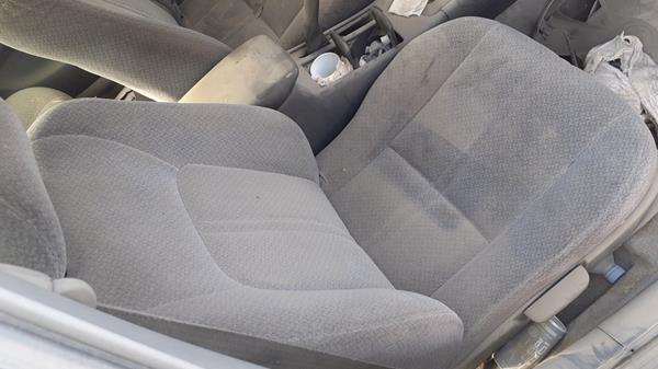 Photo 20 VIN: 4T1BG22K2YU735190 - TOYOTA CAMRY 