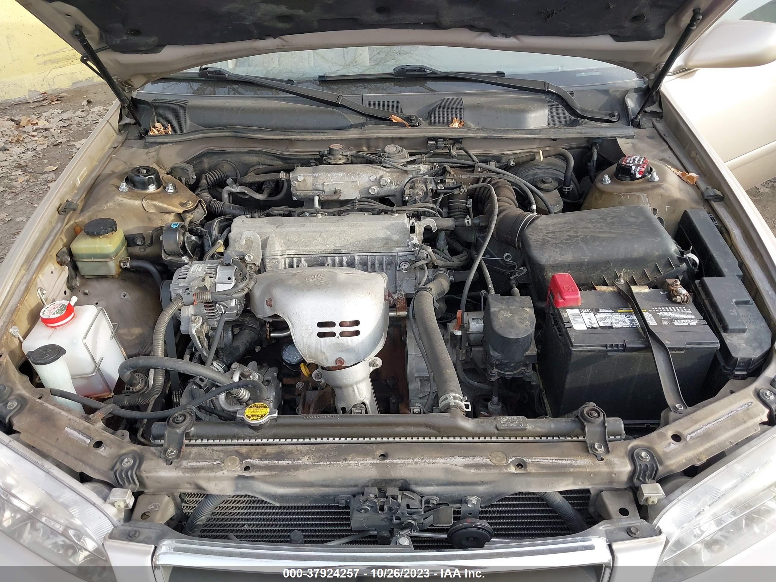 Photo 9 VIN: 4T1BG22K2YU752460 - TOYOTA CAMRY 