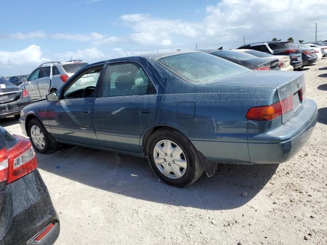 Photo 1 VIN: 4T1BG22K2YU939178 - TOYOTA CAMRY CE 