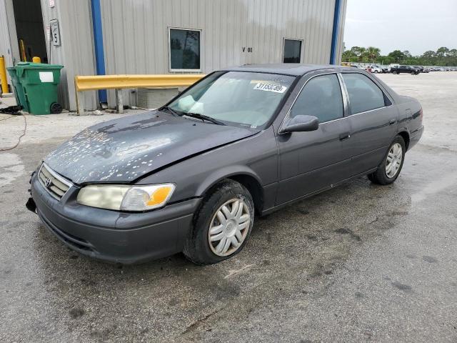 Photo 1 VIN: 4T1BG22K31U810193 - TOYOTA CAMRY 