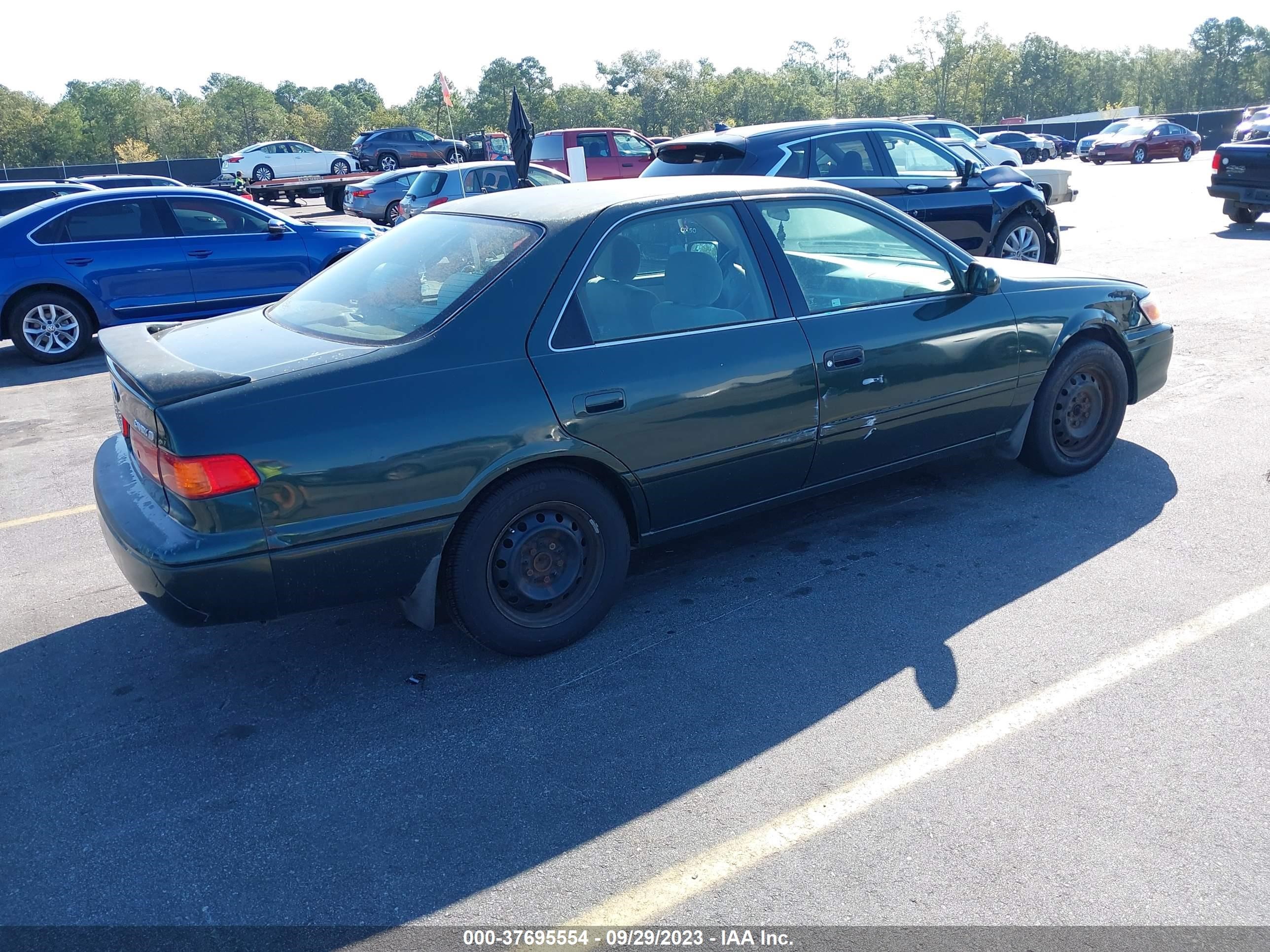 Photo 3 VIN: 4T1BG22K31U872211 - TOYOTA CAMRY 