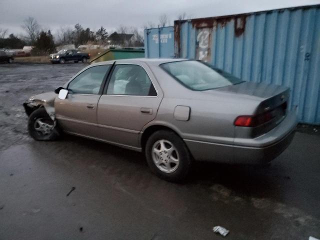 Photo 1 VIN: 4T1BG22K3VU072756 - TOYOTA CAMRY CE 