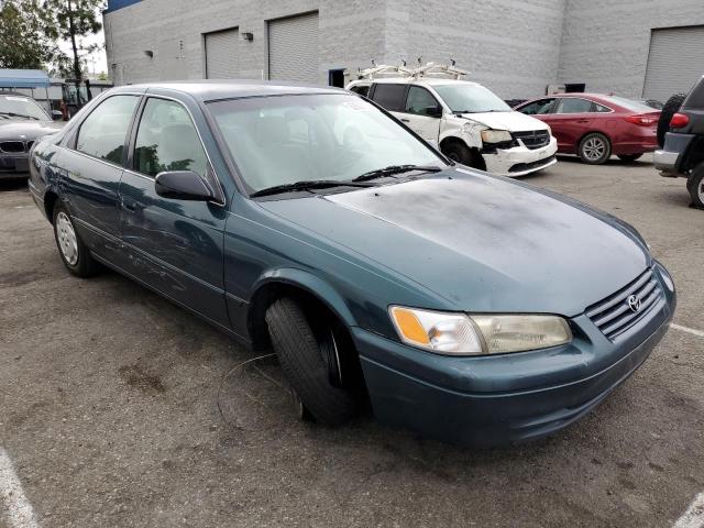 Photo 3 VIN: 4T1BG22K3VU748316 - TOYOTA CAMRY CE 