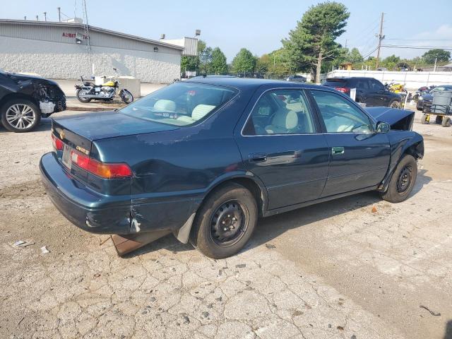 Photo 2 VIN: 4T1BG22K3VU761616 - TOYOTA CAMRY CE 