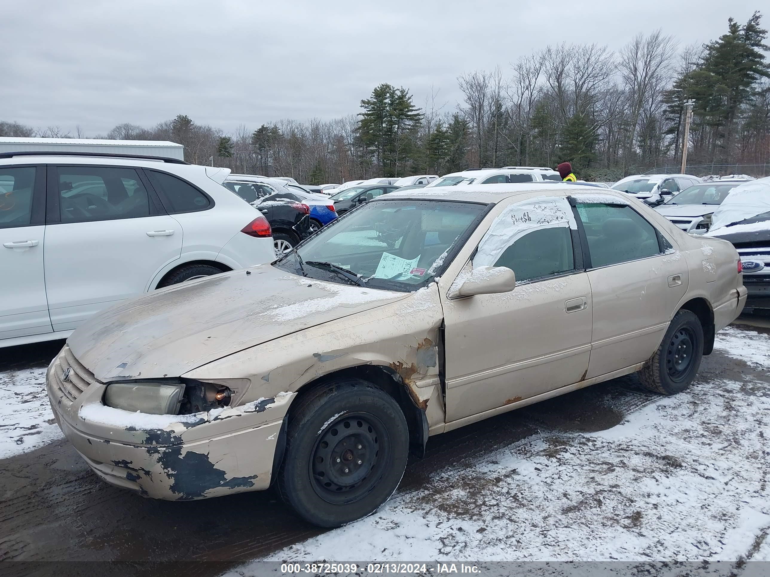 Photo 11 VIN: 4T1BG22K3WU226156 - TOYOTA CAMRY 