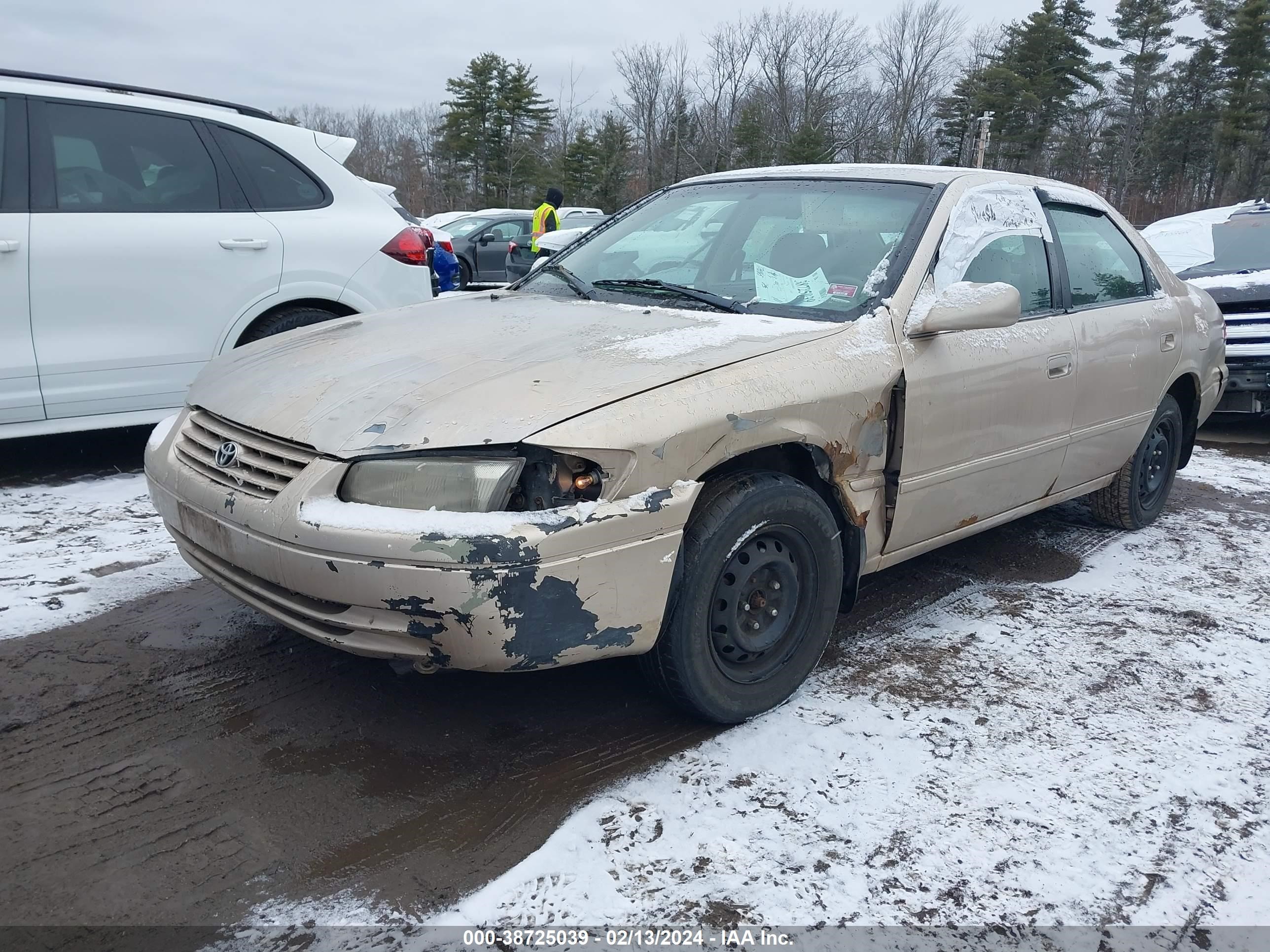 Photo 5 VIN: 4T1BG22K3WU226156 - TOYOTA CAMRY 