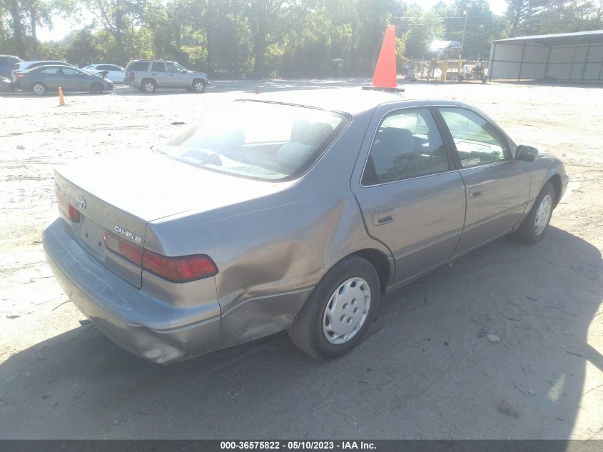 Photo 3 VIN: 4T1BG22K3WU233379 - TOYOTA CAMRY 