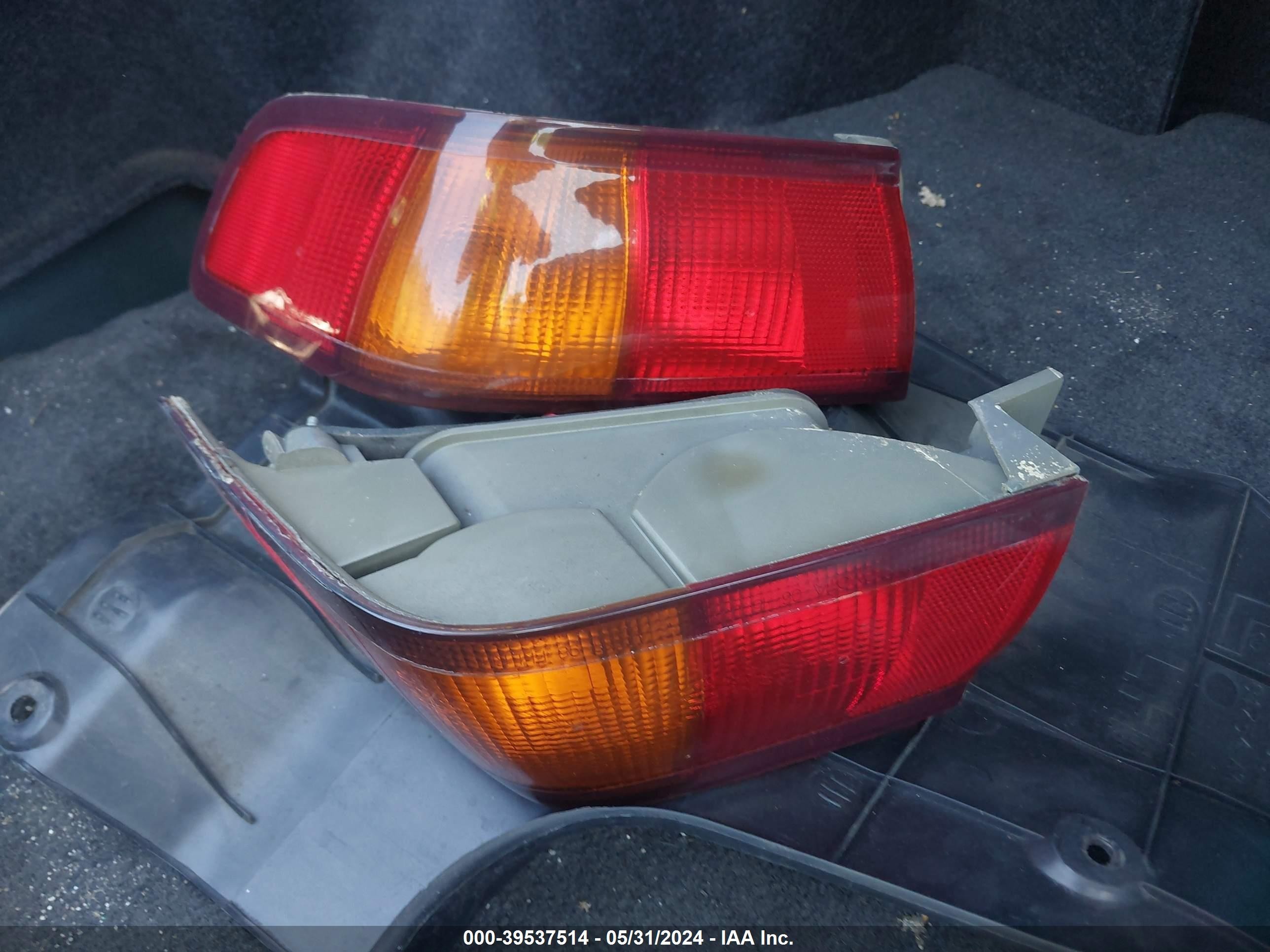 Photo 11 VIN: 4T1BG22K3WU344899 - TOYOTA CAMRY 