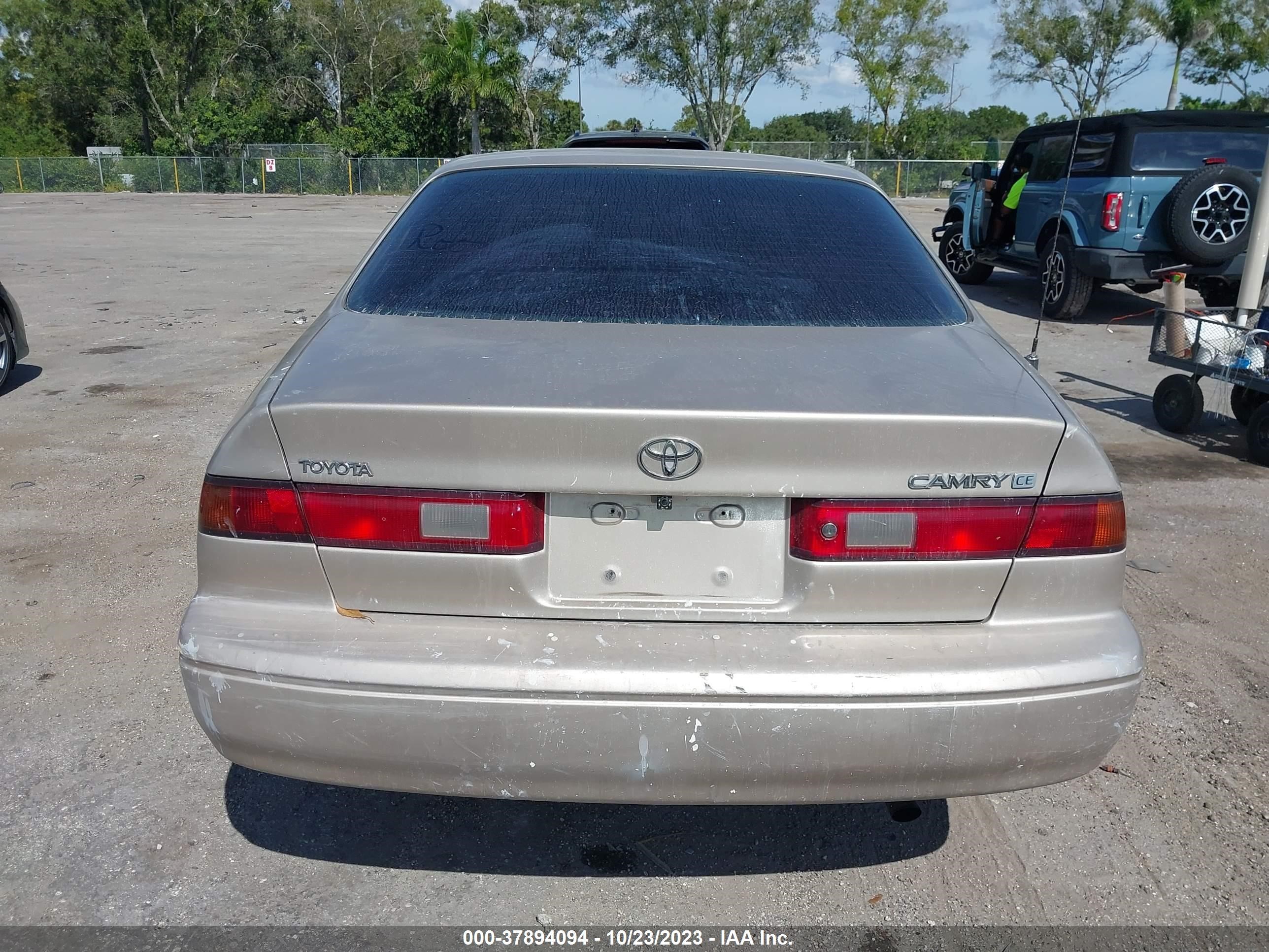 Photo 15 VIN: 4T1BG22K3WU369849 - TOYOTA CAMRY 