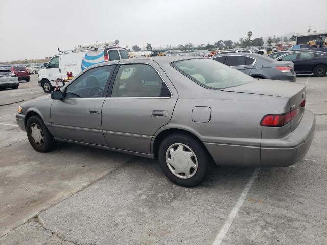 Photo 1 VIN: 4T1BG22K3XU510985 - TOYOTA CAMRY 