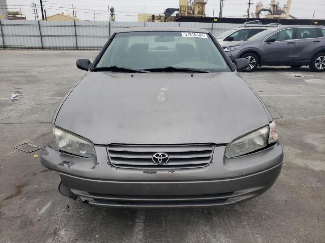 Photo 4 VIN: 4T1BG22K3XU510985 - TOYOTA CAMRY 