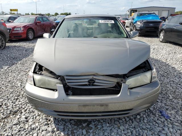 Photo 4 VIN: 4T1BG22K3XU559989 - TOYOTA CAMRY CE 