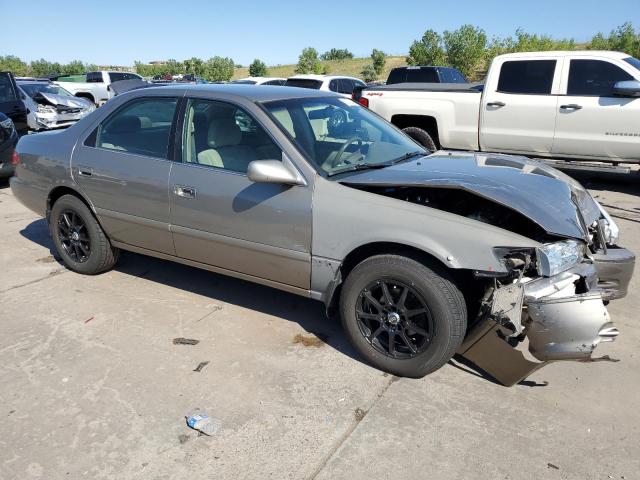 Photo 3 VIN: 4T1BG22K3YU000069 - TOYOTA CAMRY CE 