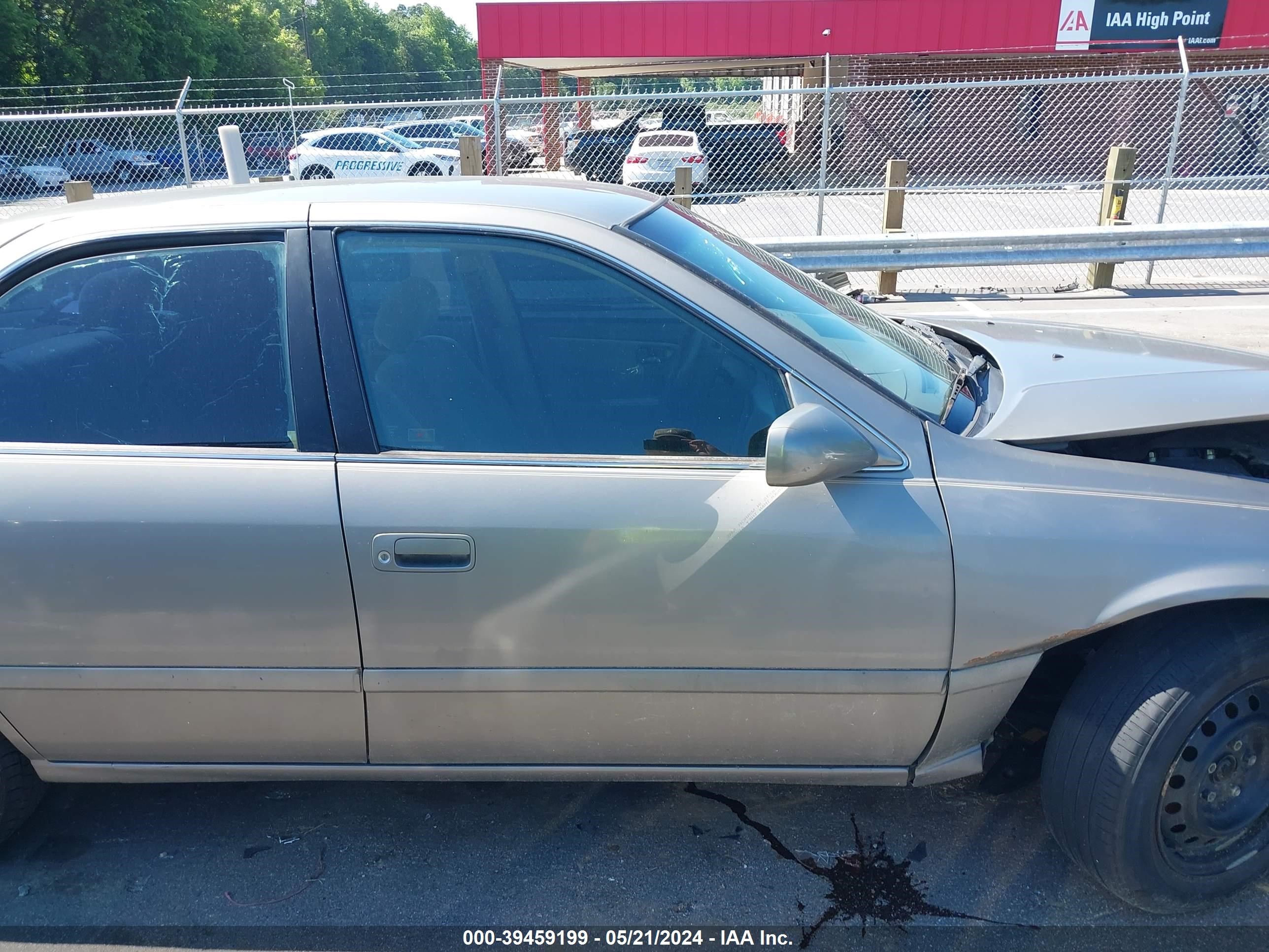 Photo 12 VIN: 4T1BG22K3YU625670 - TOYOTA CAMRY 