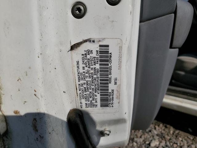 Photo 11 VIN: 4T1BG22K3YU977583 - TOYOTA CAMRY CE 