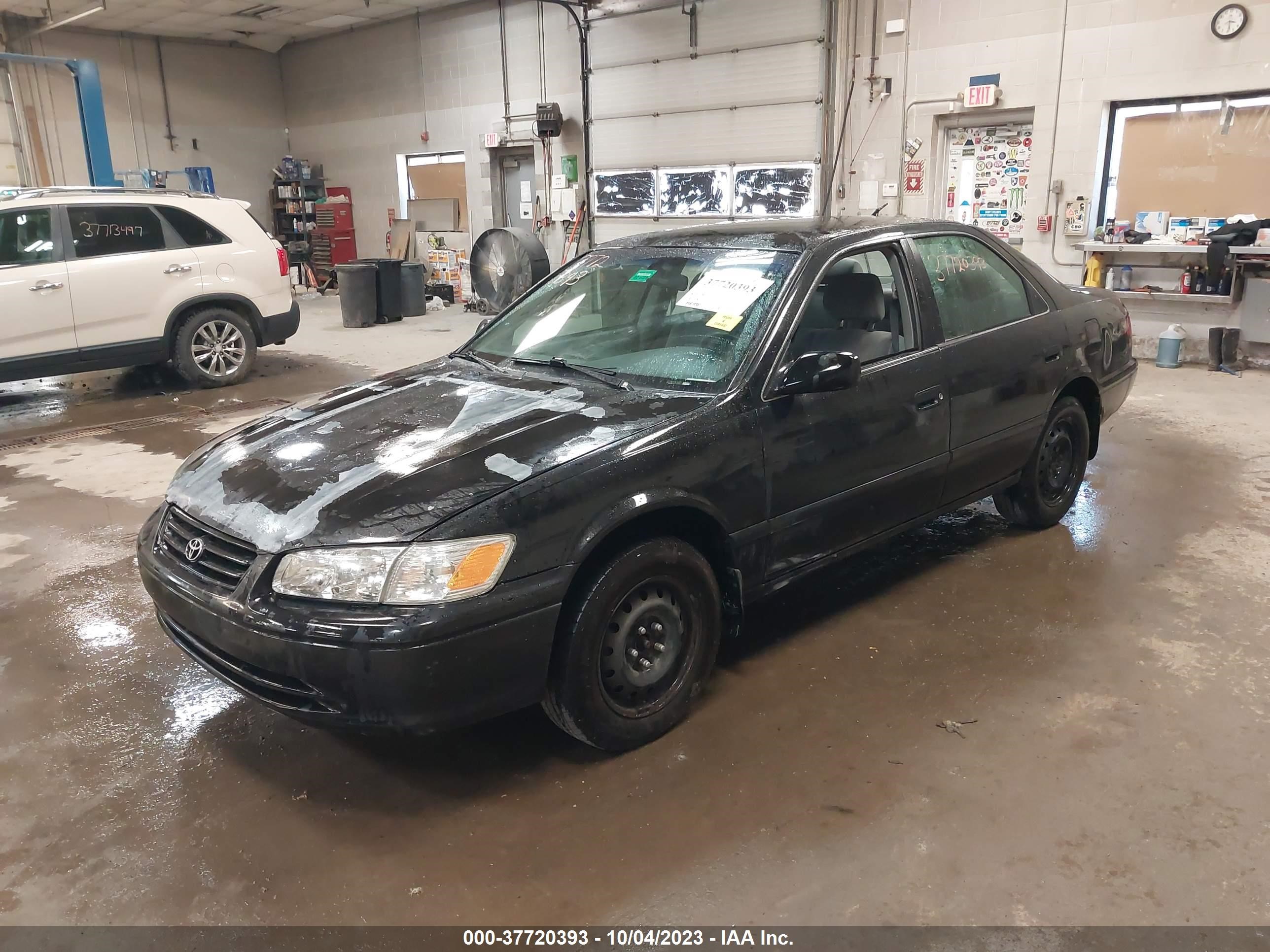 Photo 1 VIN: 4T1BG22K41U029649 - TOYOTA CAMRY 