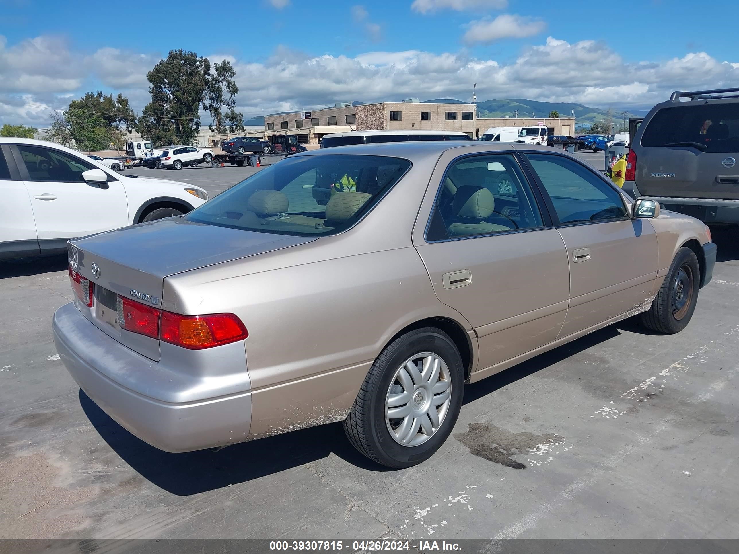 Photo 3 VIN: 4T1BG22K41U076292 - TOYOTA CAMRY CE 