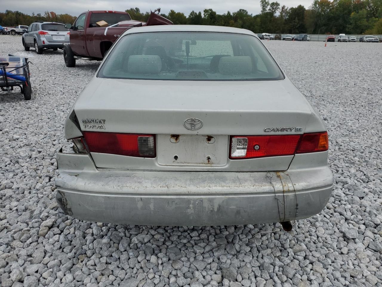 Photo 5 VIN: 4T1BG22K41U092833 - TOYOTA CAMRY 