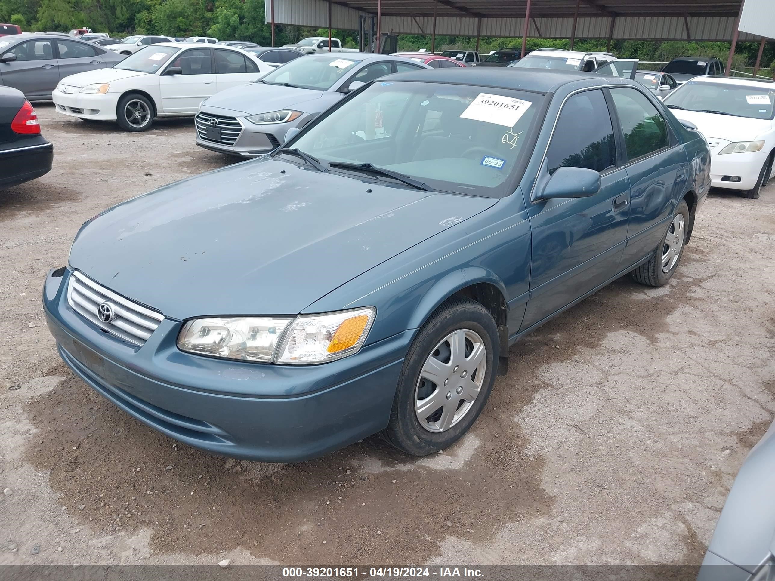 Photo 1 VIN: 4T1BG22K41U768245 - TOYOTA CAMRY 